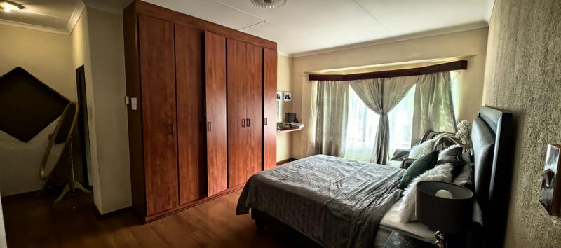 3 Bedroom Property for Sale in Dana Bay Western Cape